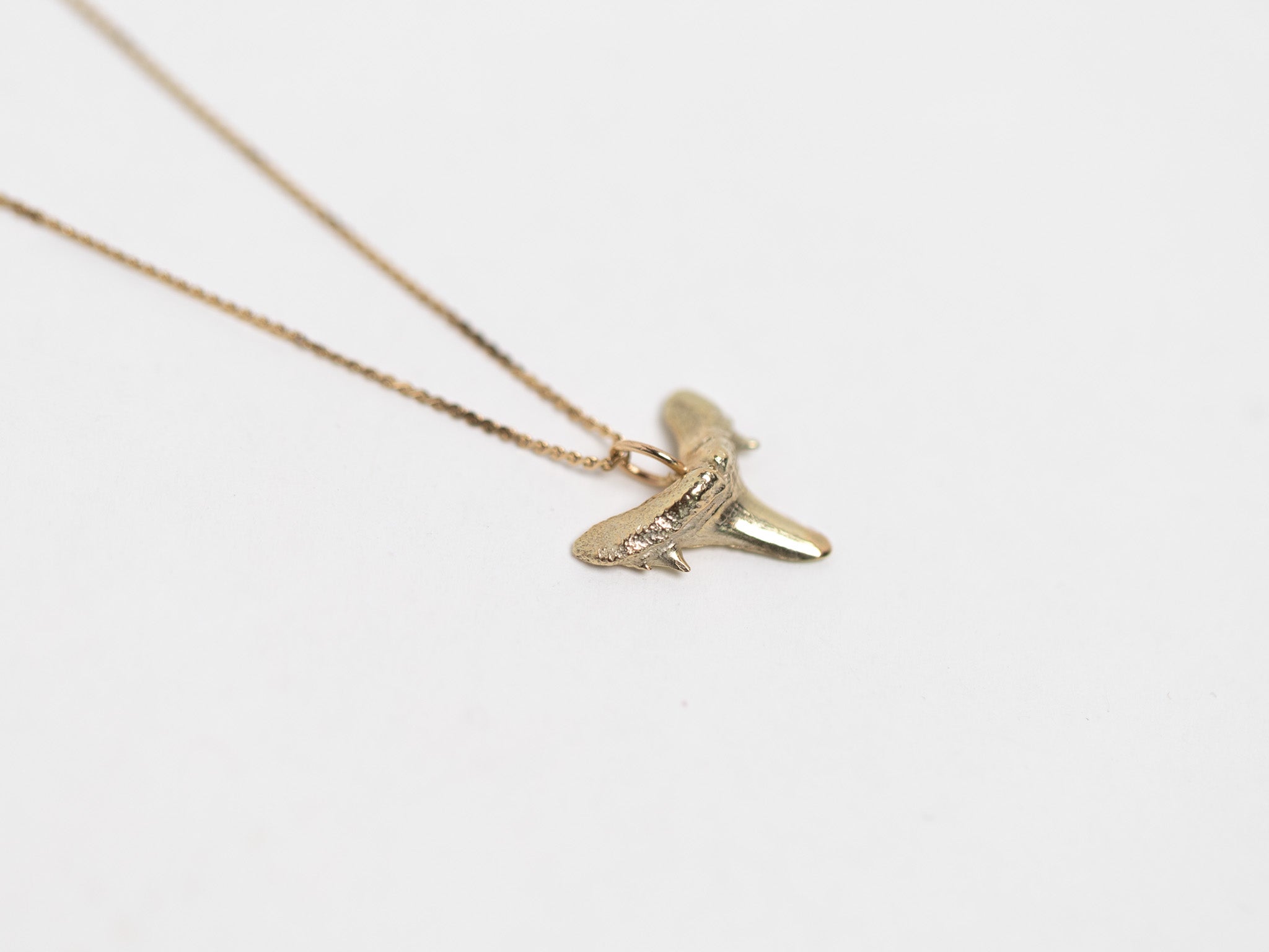 14k Yellow Gold Pendent, Shark Tooth Charm, shops 1.1