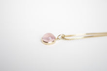 Load image into Gallery viewer, Rose Quartz Pendant in Gold
